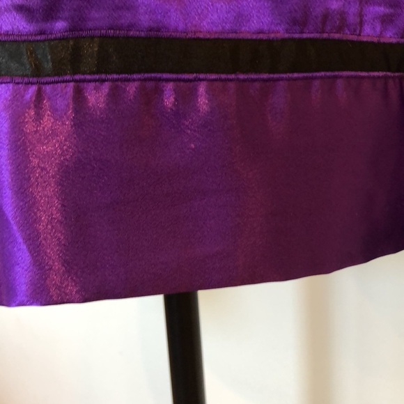 Victoria’s Secret purple with black beaded design long sleeve top pullover M - Picture 9 of 14